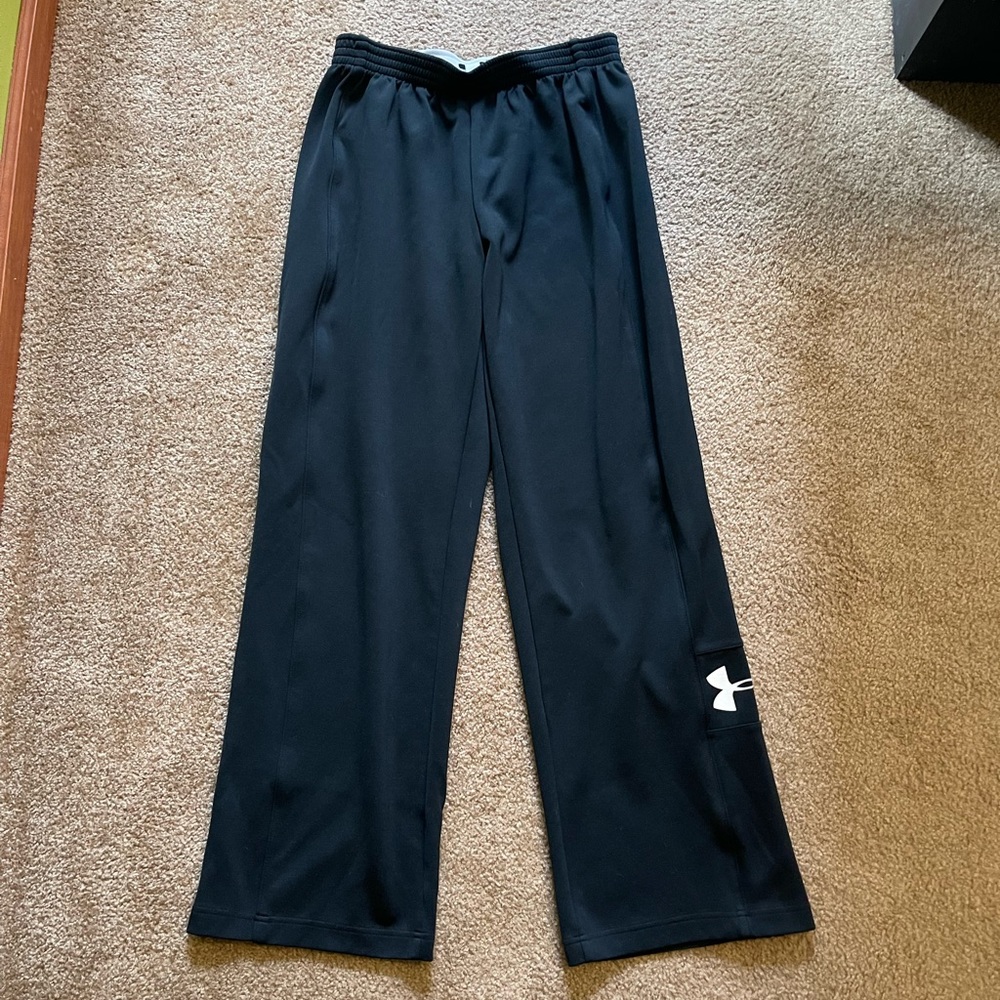 Under Armour semi-fitted all season sweatpants